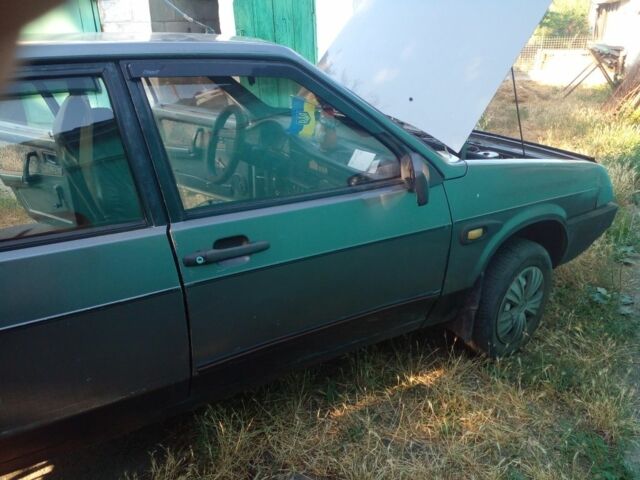 Серый ВАЗ 2109, объемом двигателя 0 л и пробегом 90 тыс. км за 842 $, фото 5 на Automoto.ua