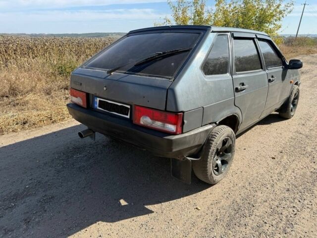Серый ВАЗ 2109, объемом двигателя 1.3 л и пробегом 2 тыс. км за 1087 $, фото 5 на Automoto.ua