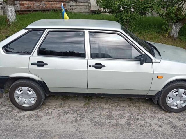 Серый ВАЗ 2109, объемом двигателя 0 л и пробегом 20 тыс. км за 1050 $, фото 2 на Automoto.ua