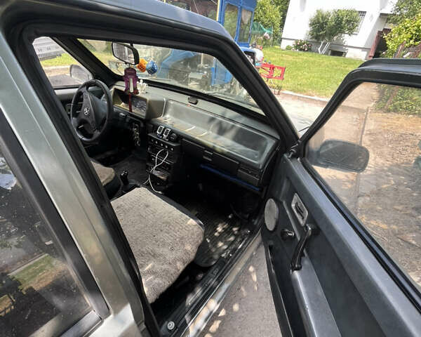 Сірий ВАЗ 2109, об'ємом двигуна 1.5 л та пробігом 64 тис. км за 1420 $, фото 14 на Automoto.ua