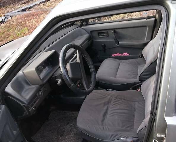 Серый ВАЗ 2109, объемом двигателя 1.5 л и пробегом 124 тыс. км за 1100 $, фото 4 на Automoto.ua