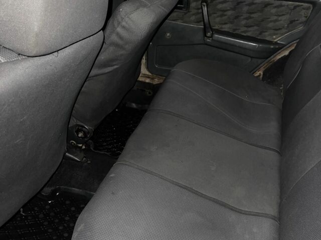 Серый ВАЗ 2109, объемом двигателя 1.5 л и пробегом 260 тыс. км за 750 $, фото 2 на Automoto.ua