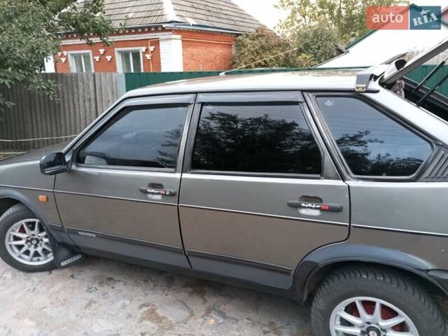 Серый ВАЗ 2109, объемом двигателя 1.3 л и пробегом 35 тыс. км за 1423 $, фото 4 на Automoto.ua