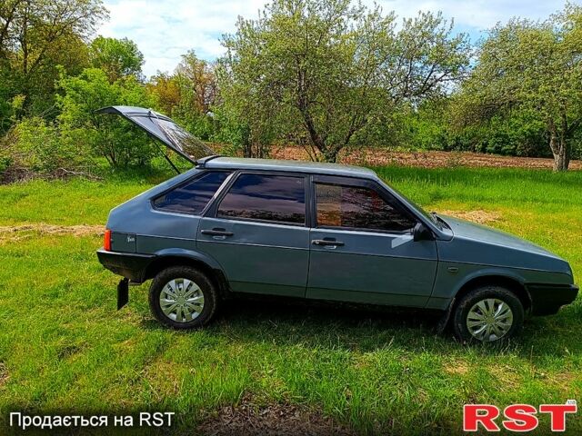 Серый ВАЗ 2109, объемом двигателя 1.5 л и пробегом 0 тыс. км за 1300 $, фото 4 на Automoto.ua