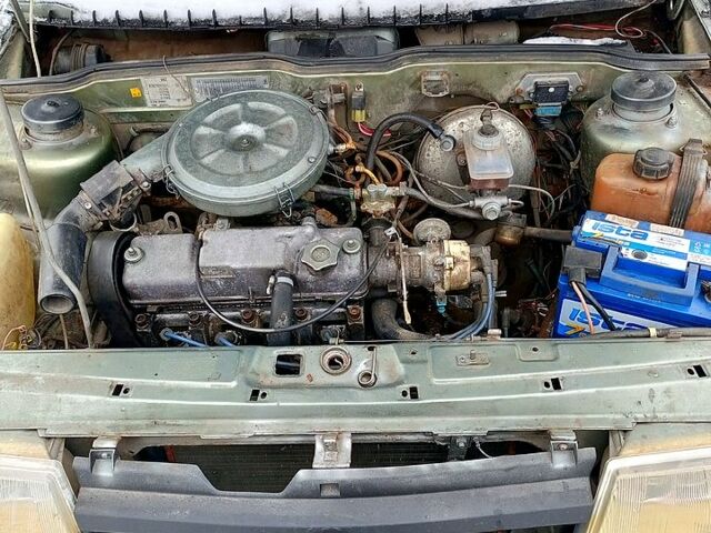 Сірий ВАЗ 2109, об'ємом двигуна 1.5 л та пробігом 213 тис. км за 1300 $, фото 6 на Automoto.ua