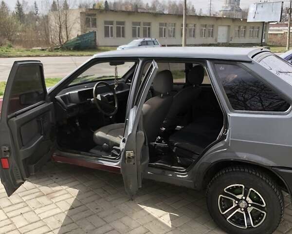 Серый ВАЗ 2109, объемом двигателя 0 л и пробегом 300 тыс. км за 1200 $, фото 5 на Automoto.ua