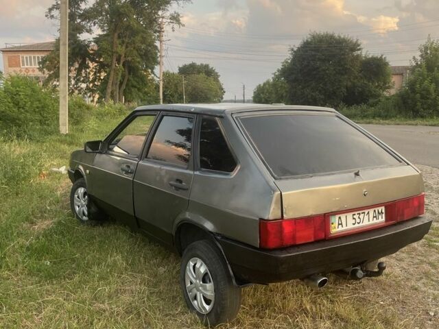 Серый ВАЗ 2109, объемом двигателя 1.5 л и пробегом 150 тыс. км за 722 $, фото 2 на Automoto.ua