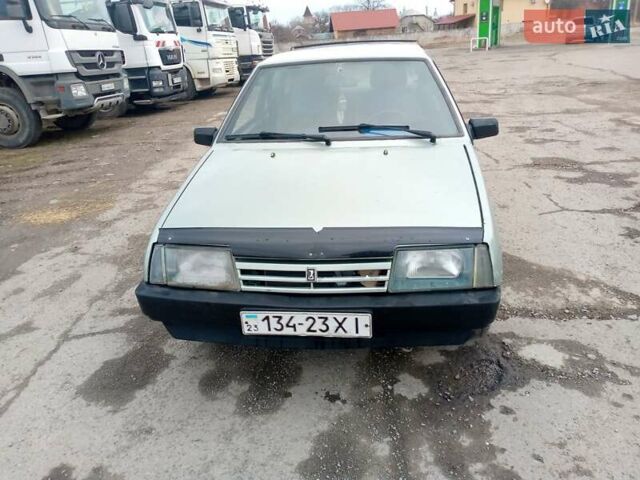 Серый ВАЗ 2109, объемом двигателя 1.5 л и пробегом 395 тыс. км за 800 $, фото 1 на Automoto.ua