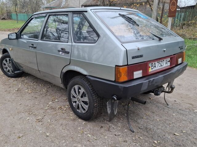 Серый ВАЗ 2109, объемом двигателя 1.5 л и пробегом 76 тыс. км за 1408 $, фото 8 на Automoto.ua