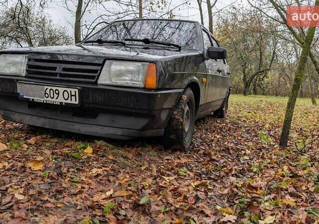 ВАЗ 2109 1995 в Сумах на Automoto.ua Серый ВАЗ 2109, объемом двигателя 1.5 л и пробегом 100 тыс. км за 1000 $, фото 7 на Automoto.ua
