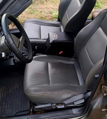 Сірий ВАЗ 2109, об'ємом двигуна 1.5 л та пробігом 400 тис. км за 1100 $, фото 4 на Automoto.ua