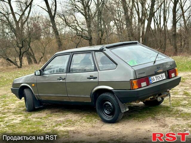 Серый ВАЗ 2109, объемом двигателя 1.5 л и пробегом 0 тыс. км за 999 $, фото 2 на Automoto.ua