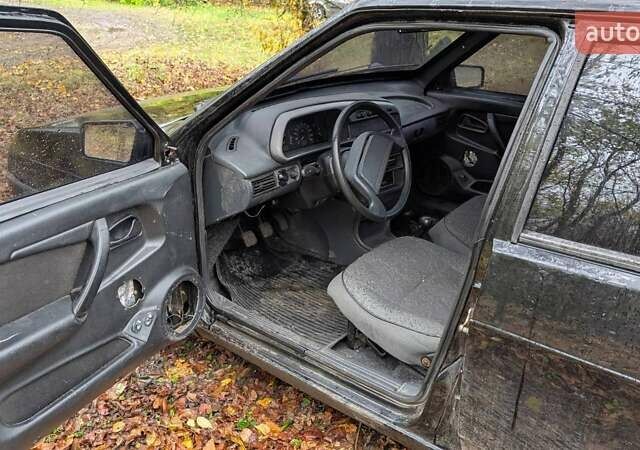 ВАЗ 2109 1995 в Сумах на Automoto.ua Серый ВАЗ 2109, объемом двигателя 1.5 л и пробегом 100 тыс. км за 1000 $, фото 2 на Automoto.ua