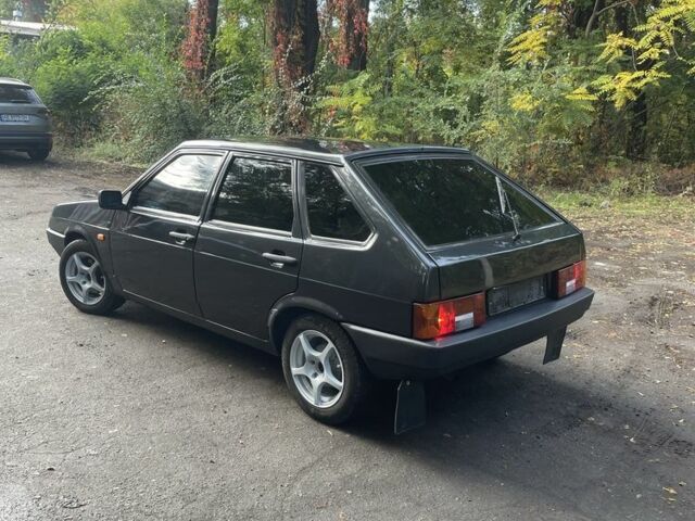 Сірий ВАЗ 2109, об'ємом двигуна 1.5 л та пробігом 2 тис. км за 2150 $, фото 2 на Automoto.ua