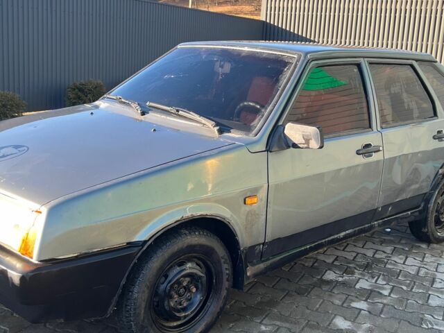 Серый ВАЗ 2109, объемом двигателя 1.3 л и пробегом 150 тыс. км за 800 $, фото 1 на Automoto.ua