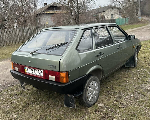 Сірий ВАЗ 2109, об'ємом двигуна 1.5 л та пробігом 100 тис. км за 1600 $, фото 13 на Automoto.ua