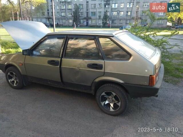 Серый ВАЗ 2109, объемом двигателя 1.5 л и пробегом 33 тыс. км за 1500 $, фото 6 на Automoto.ua