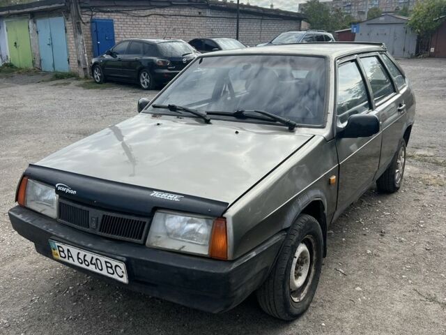 Серый ВАЗ 2109, объемом двигателя 1.5 л и пробегом 100 тыс. км за 550 $, фото 5 на Automoto.ua