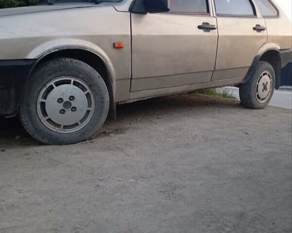 Серый ВАЗ 2109, объемом двигателя 1.5 л и пробегом 320 тыс. км за 850 $, фото 7 на Automoto.ua