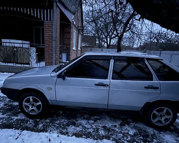 Серый ВАЗ 2109, объемом двигателя 1.5 л и пробегом 200 тыс. км за 1400 $, фото 5 на Automoto.ua