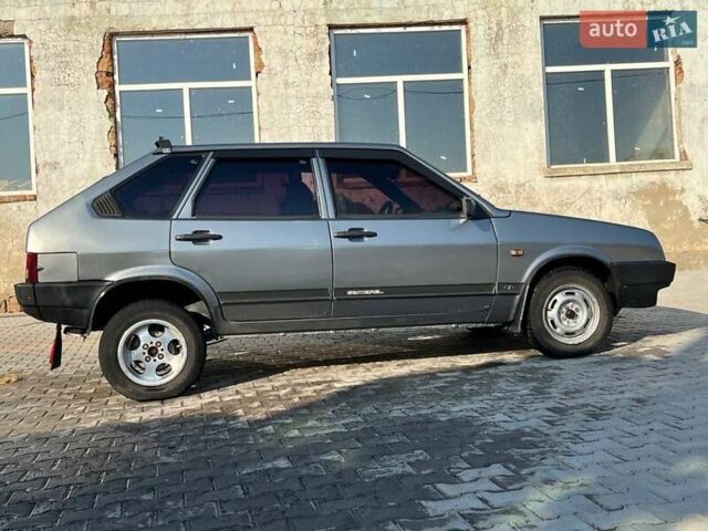 Серый ВАЗ 2109, объемом двигателя 1.5 л и пробегом 70 тыс. км за 1200 $, фото 3 на Automoto.ua