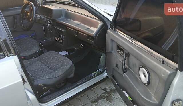 Серый ВАЗ 2109, объемом двигателя 1.5 л и пробегом 50 тыс. км за 750 $, фото 3 на Automoto.ua