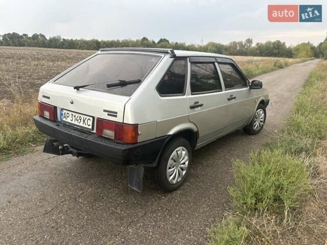 Серый ВАЗ 2109, объемом двигателя 1.5 л и пробегом 280 тыс. км за 1500 $, фото 2 на Automoto.ua