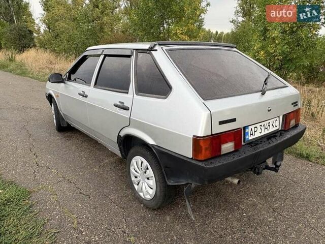 Серый ВАЗ 2109, объемом двигателя 1.5 л и пробегом 280 тыс. км за 1500 $, фото 1 на Automoto.ua