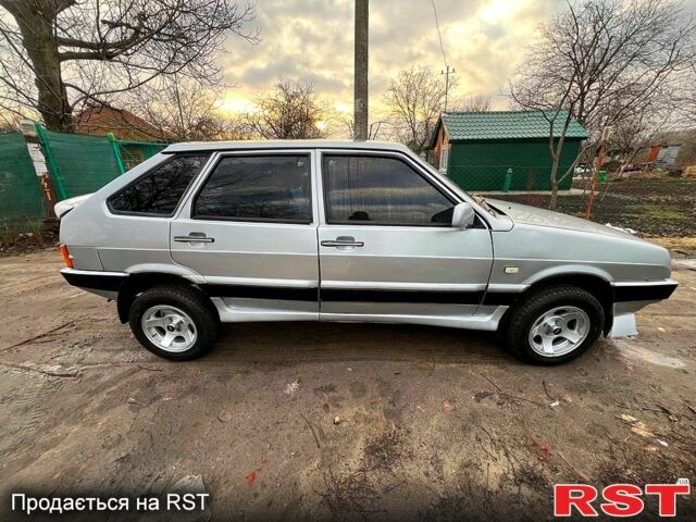 Серый ВАЗ 2109, объемом двигателя 1.5 л и пробегом 163 тыс. км за 1700 $, фото 1 на Automoto.ua