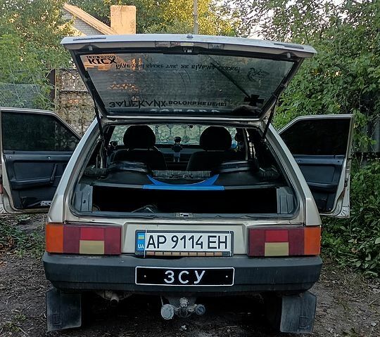 Серый ВАЗ 2109, объемом двигателя 1.5 л и пробегом 198 тыс. км за 950 $, фото 6 на Automoto.ua