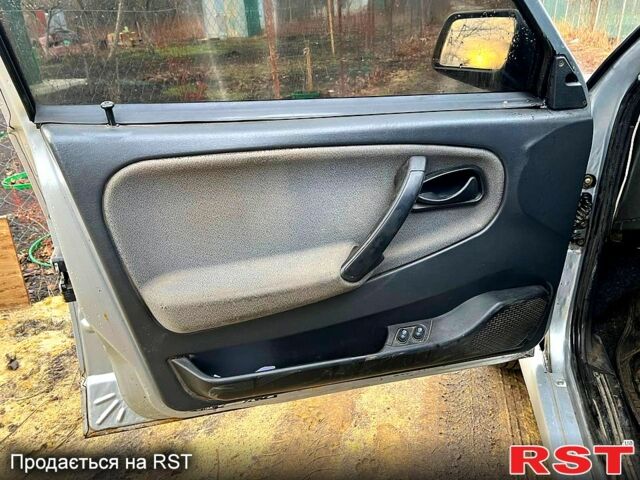 Серый ВАЗ 2109, объемом двигателя 1.5 л и пробегом 163 тыс. км за 1700 $, фото 9 на Automoto.ua