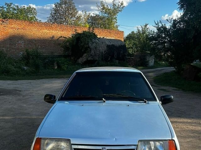 Сірий ВАЗ 2109, об'ємом двигуна 1.5 л та пробігом 250 тис. км за 1100 $, фото 4 на Automoto.ua