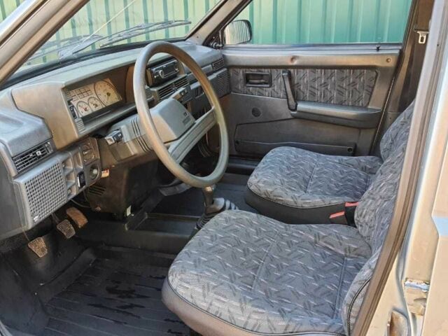 Сірий ВАЗ 2109, об'ємом двигуна 0 л та пробігом 200 тис. км за 1750 $, фото 12 на Automoto.ua