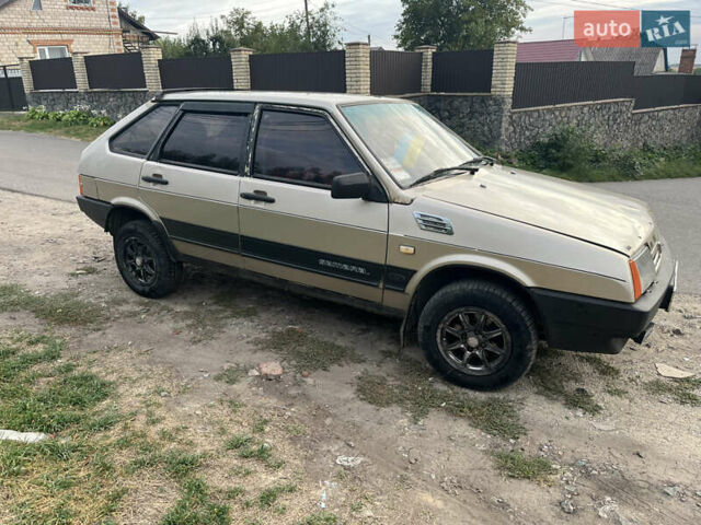 Серый ВАЗ 2109, объемом двигателя 1.5 л и пробегом 188 тыс. км за 1200 $, фото 1 на Automoto.ua