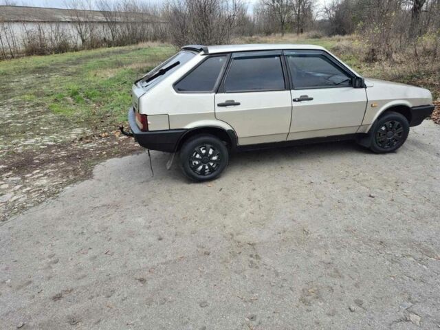 Серый ВАЗ 2109, объемом двигателя 1.5 л и пробегом 100 тыс. км за 1300 $, фото 3 на Automoto.ua