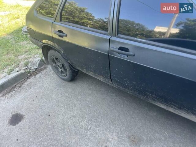 Серый ВАЗ 2109, объемом двигателя 1.5 л и пробегом 380 тыс. км за 1100 $, фото 1 на Automoto.ua