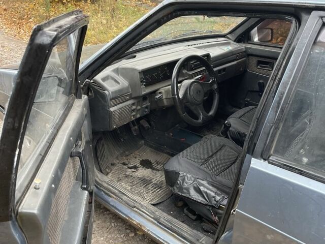 ВАЗ 2109 1999 в Сумах на Automoto.ua Серый ВАЗ 2109, объемом двигателя 1.5 л и пробегом 177 тыс. км за 1250 $, фото 4 на Automoto.ua