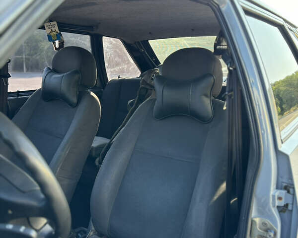 Сірий ВАЗ 2109, об'ємом двигуна 1.6 л та пробігом 300 тис. км за 1800 $, фото 6 на Automoto.ua