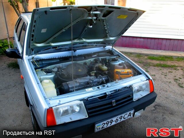 Серый ВАЗ 2109, объемом двигателя 1.5 л и пробегом 288 тыс. км за 1800 $, фото 9 на Automoto.ua