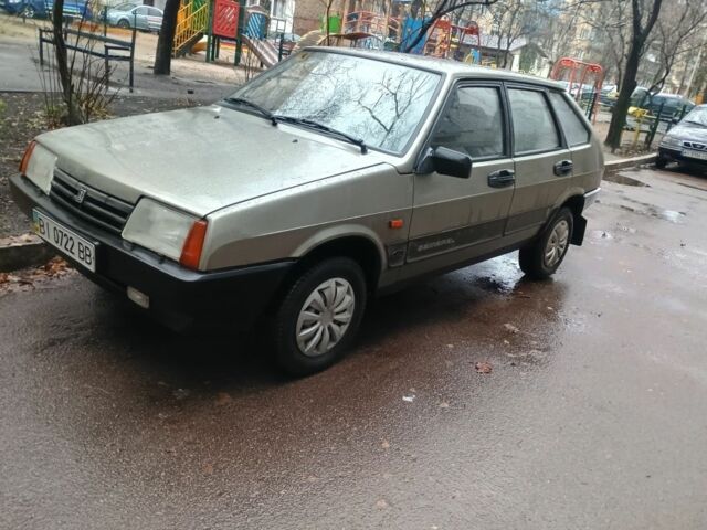 Серый ВАЗ 2109, объемом двигателя 0 л и пробегом 140 тыс. км за 950 $, фото 2 на Automoto.ua