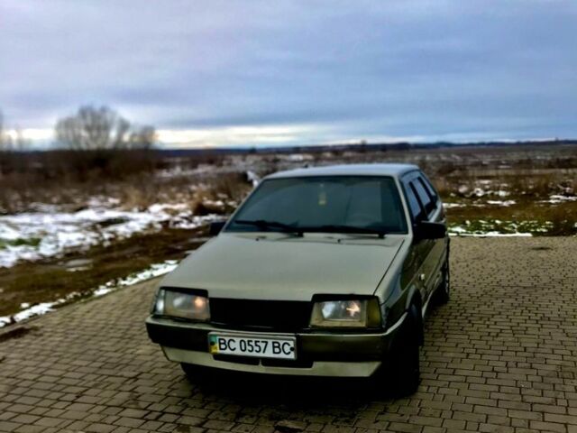 Серый ВАЗ 2109, объемом двигателя 1.5 л и пробегом 3 тыс. км за 1000 $, фото 3 на Automoto.ua