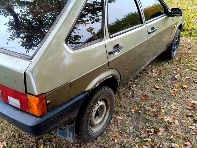 Сірий ВАЗ 2109, об'ємом двигуна 1.5 л та пробігом 0 тис. км за 800 $, фото 2 на Automoto.ua