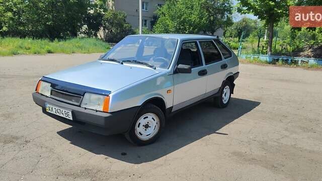 Серый ВАЗ 2109, объемом двигателя 1.5 л и пробегом 250 тыс. км за 1100 $, фото 2 на Automoto.ua