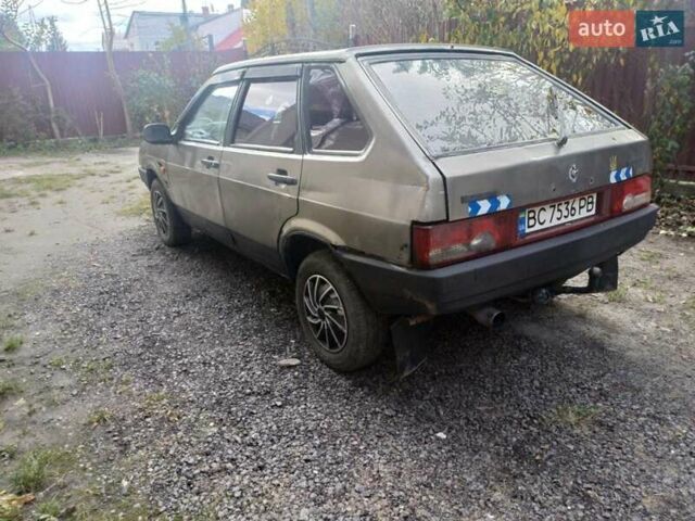 ВАЗ 2109 2000 у Львові на Automoto.ua Сірий ВАЗ 2109, об'ємом двигуна 1.46 л та пробігом 200 тис. км за 600 $, фото 8 на Automoto.ua