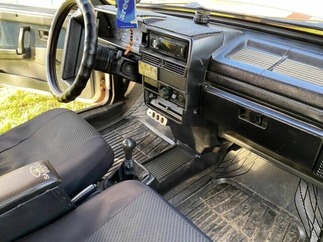 Серый ВАЗ 2109, объемом двигателя 1.5 л и пробегом 196 тыс. км за 1350 $, фото 11 на Automoto.ua