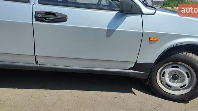 Серый ВАЗ 2109, объемом двигателя 1.5 л и пробегом 250 тыс. км за 1100 $, фото 6 на Automoto.ua