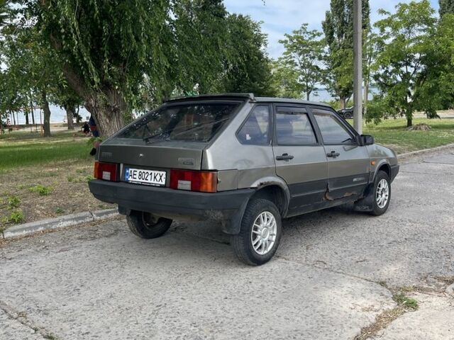 Серый ВАЗ 2109, объемом двигателя 1.5 л и пробегом 100 тыс. км за 650 $, фото 5 на Automoto.ua