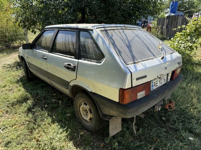 Серый ВАЗ 2109, объемом двигателя 1.5 л и пробегом 200 тыс. км за 850 $, фото 3 на Automoto.ua