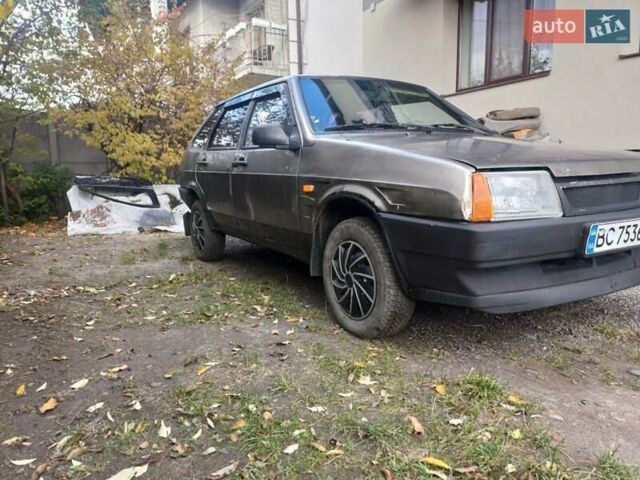 ВАЗ 2109 2000 у Львові на Automoto.ua Сірий ВАЗ 2109, об'ємом двигуна 1.46 л та пробігом 200 тис. км за 600 $, фото 4 на Automoto.ua