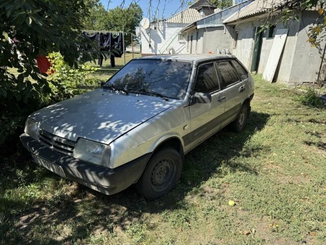 Серый ВАЗ 2109, объемом двигателя 1.5 л и пробегом 200 тыс. км за 850 $, фото 2 на Automoto.ua